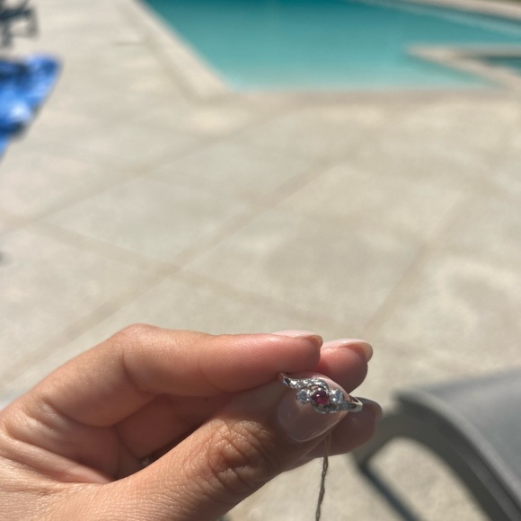 Ruby Ring - Picture 4 of 7